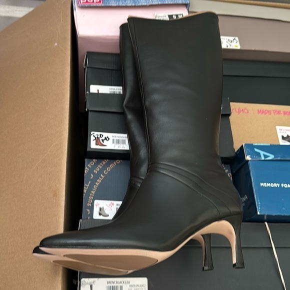 27 Edit Naturalizer Women's Falencia Boot Black Leather (WIDE) - Picture 6 of 9